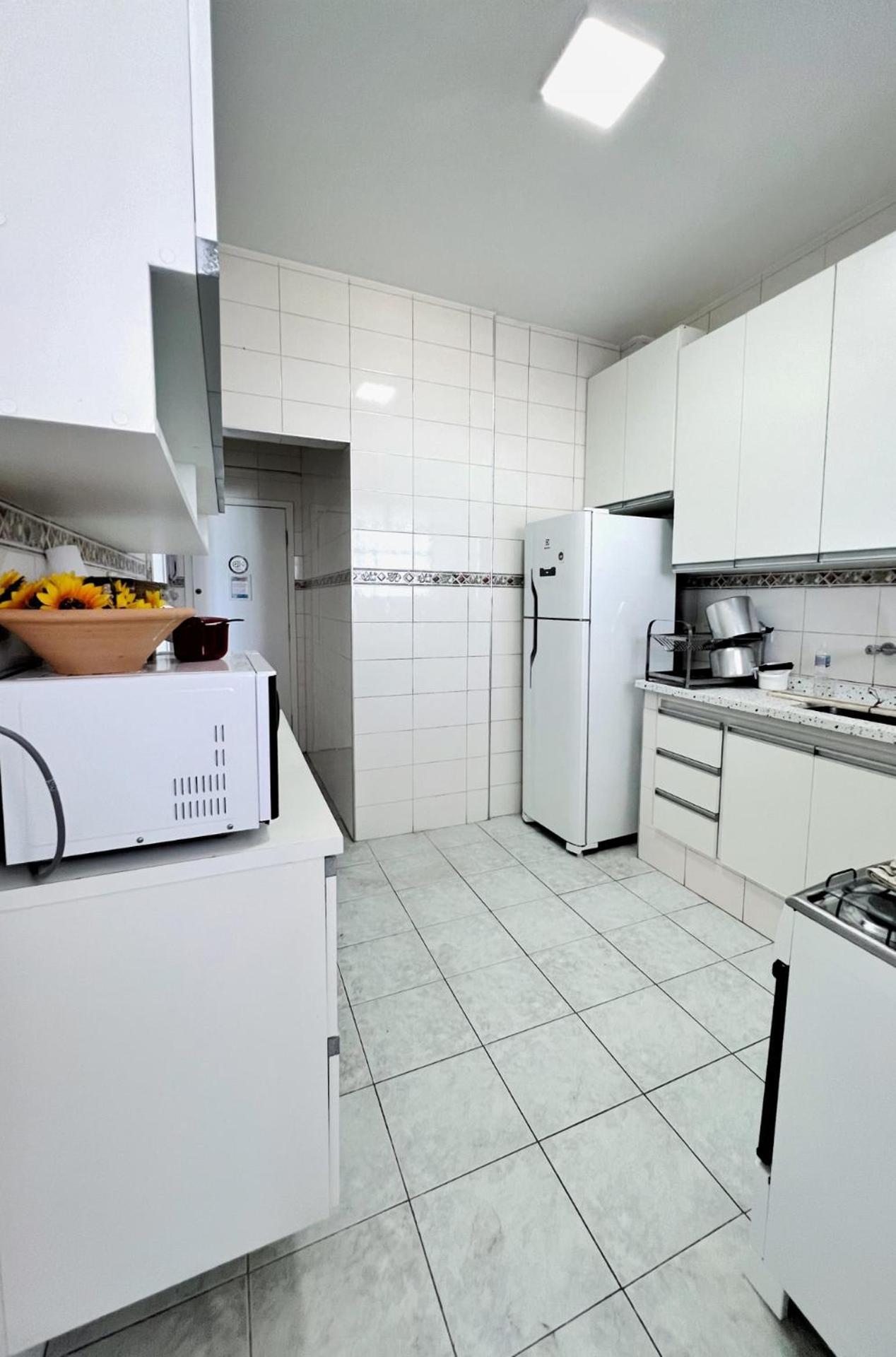 Apartamento 4 Quartos, 3 Banheiros, Vista Para O Mar Pitangueiras, Sacada, 1 Vaga De Garagem, Apenas 50 Metros Do Mar Гуаружа Екстериор снимка